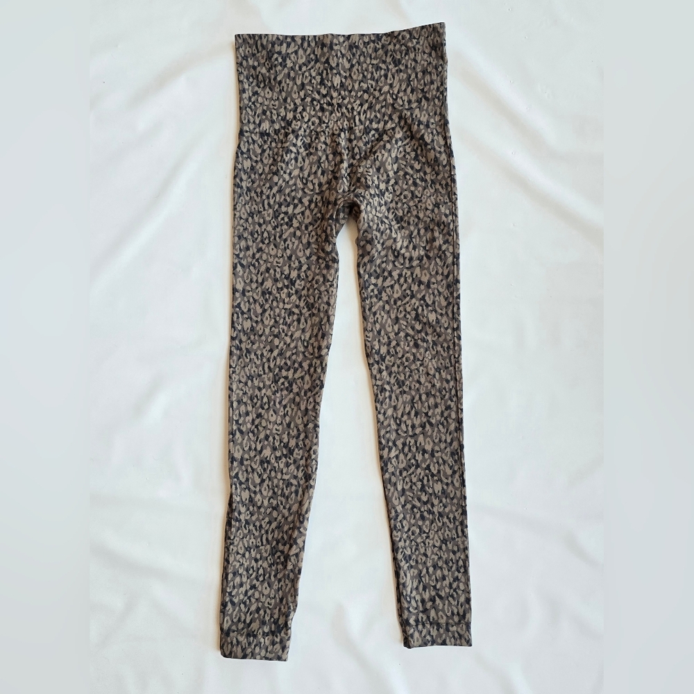 SPANX Look At Me Now Animal Leopard Print High Waisted Rise Leggings Small - Picture 4 of 11